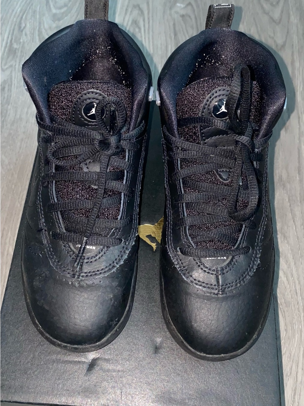 Jordan Black High-Top Sneakers with White Jumpman - Picture 5 of 8